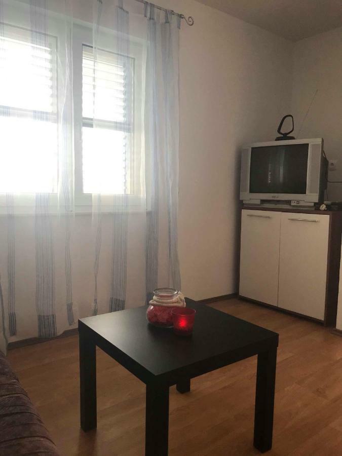 Apartmán Sekler Ante Tribunj Tribalj Exteriér fotografie